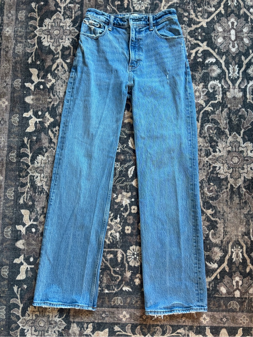Abercrombie & Fitch Light Blue High-Rise Relaxed Jeans